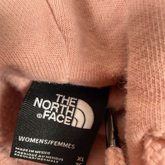 🆕 The North Face pink hoodie sweatshirt with gray camo logo size XL - Picture 8 of 10
